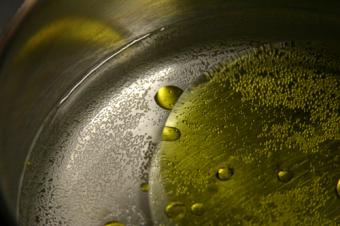 El MARM urge a la UE a activar cuanto antes el almacenamiento privado del aceite de oliva