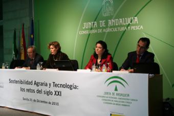 La Consejería acoge la presentación de la Plataforma Tecnológica de Agricultura Sostenible